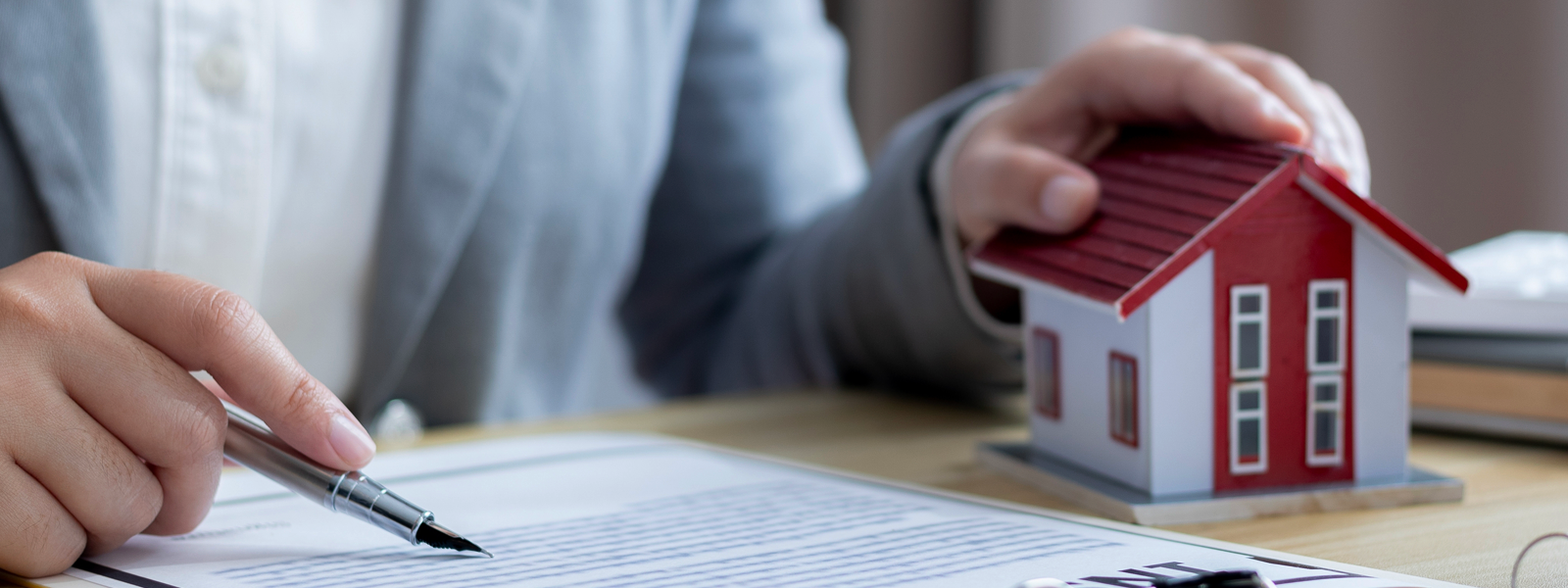 What are Closing Costs: Key Facets of the Costs of Buying a House!